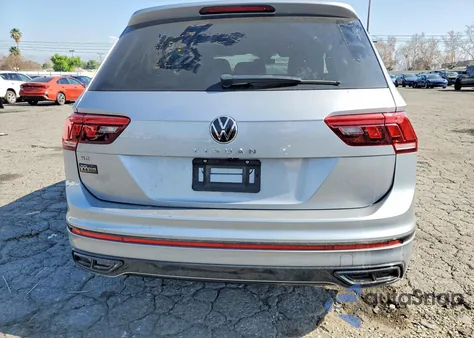 2024 Volkswagen Tiguan Se R-Line Black z USA, uszkodzony, nr VIN 3VVCB7AX9RM051519